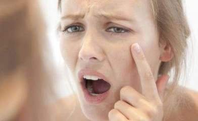 不想皮膚衰老？那你補(bǔ)充維生素了嗎